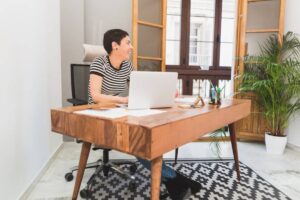How to Create a Distraction-Free Work Zone at Home